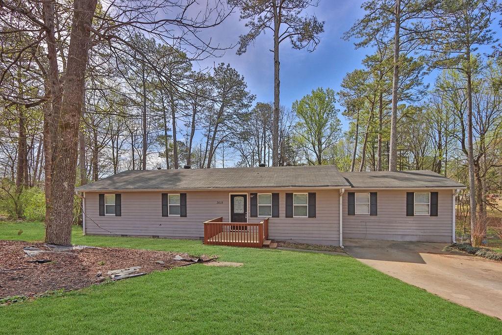 3618 Mansfield Lane, Snellville, Georgia image 1