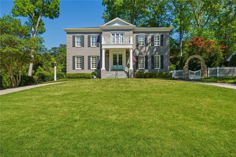 Photo of 3395 W Paces Ferry Court NW, Atlanta, GA 30327 (MLS # 7757528)