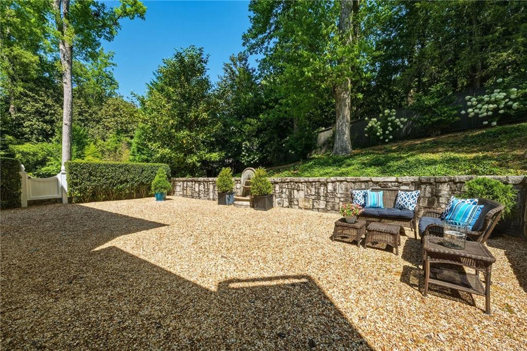 3395 W Paces Ferry Court NW