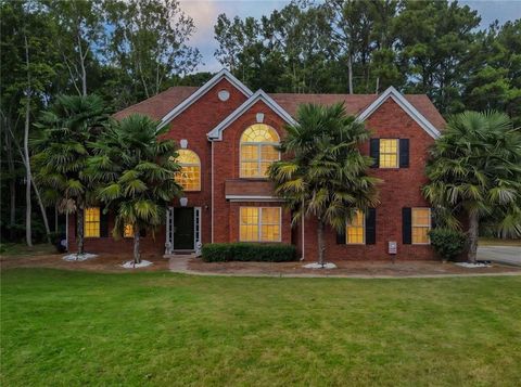 Homes For Sale - 264 Kendall Street<br/> Newnan, GA 30263