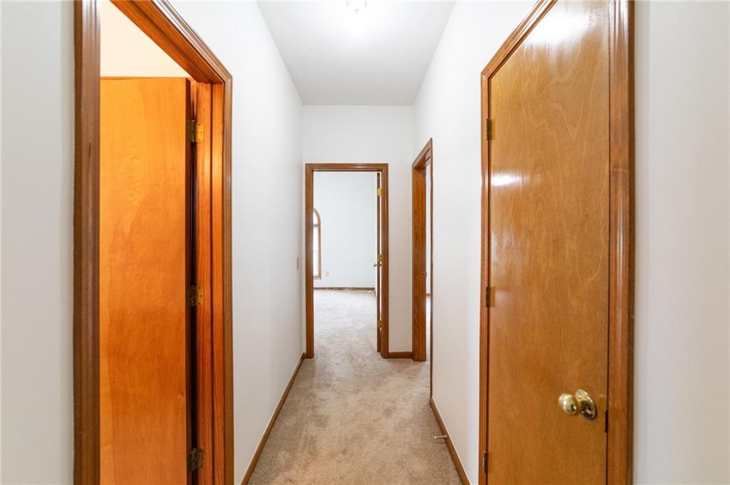 Moorings at Riv - Residential Lease