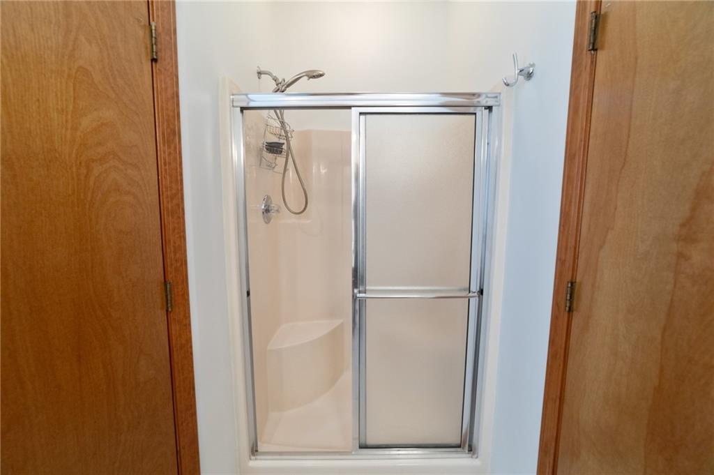 Moorings at Riv - Residential Lease