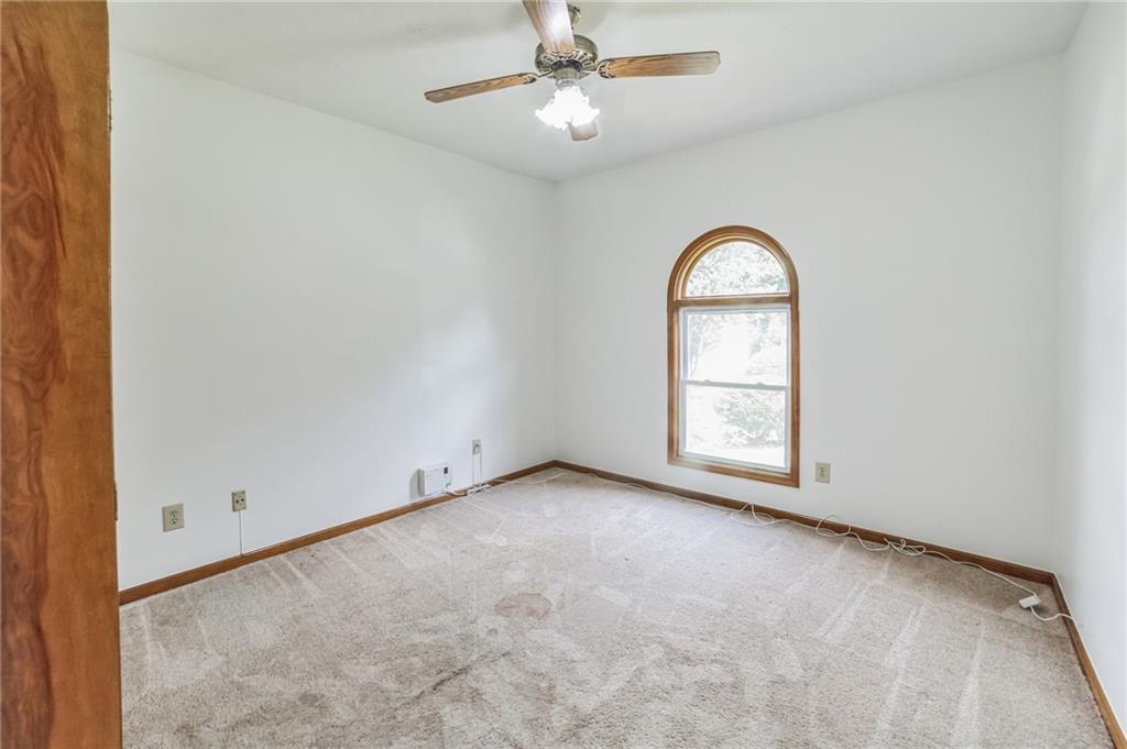 Moorings at Riv - Residential Lease