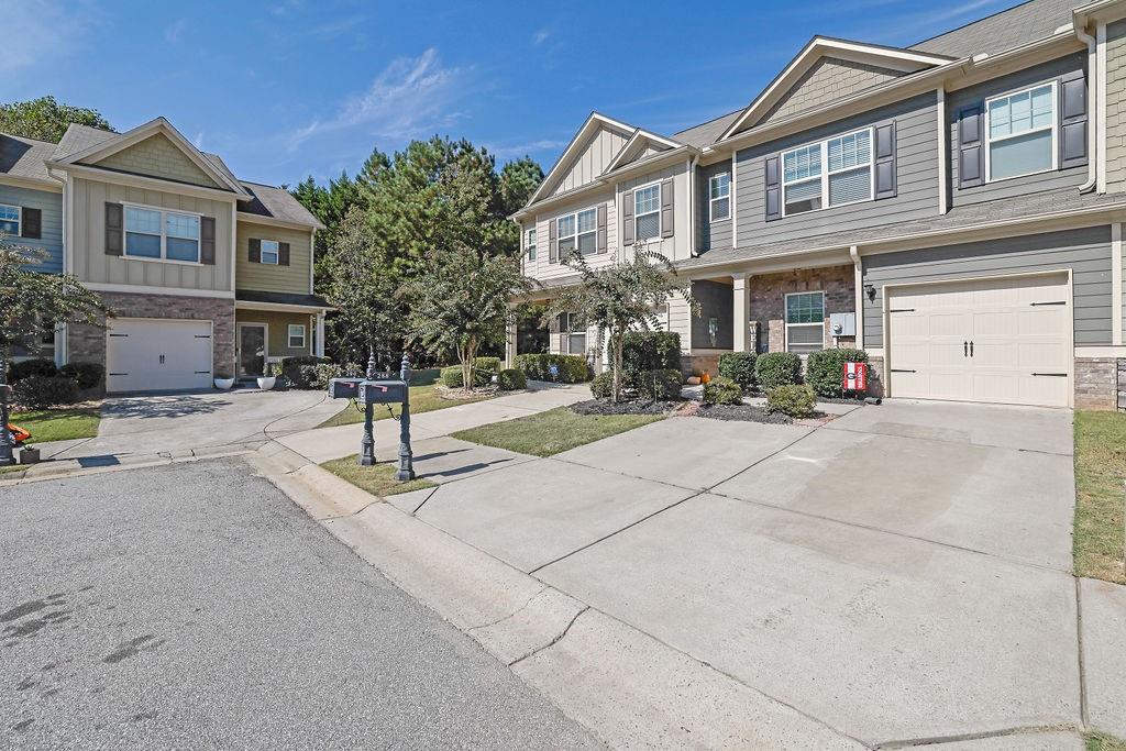 288 Valley Crossing
