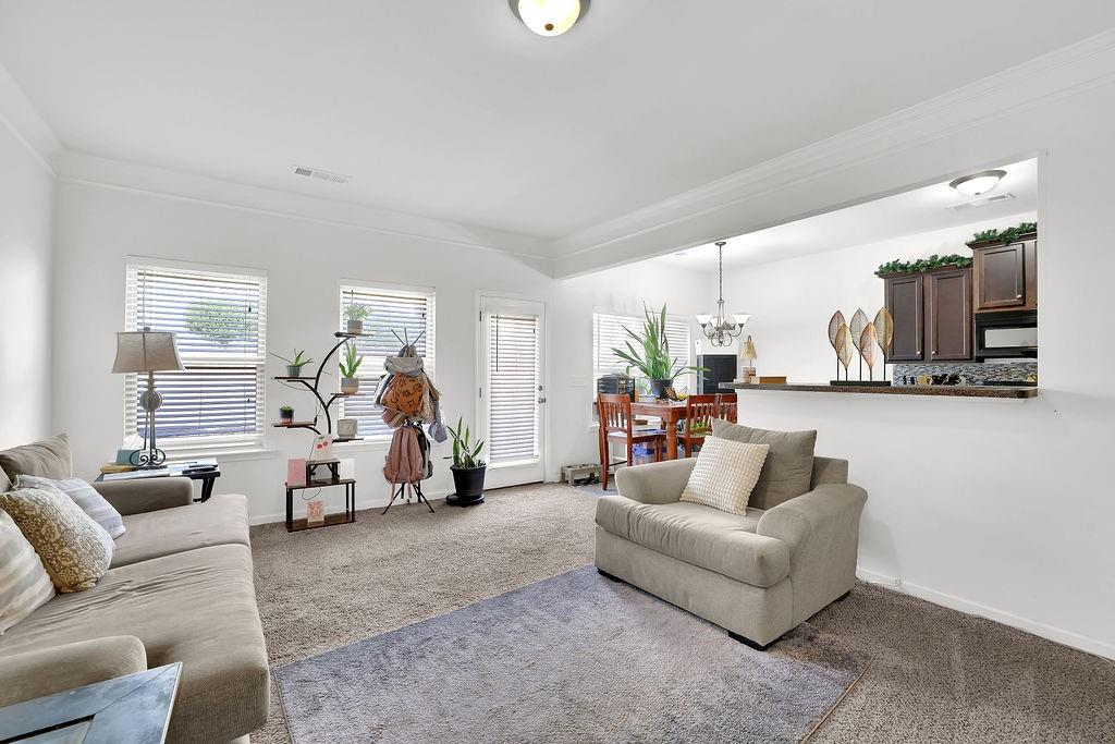 288 Valley Crossing