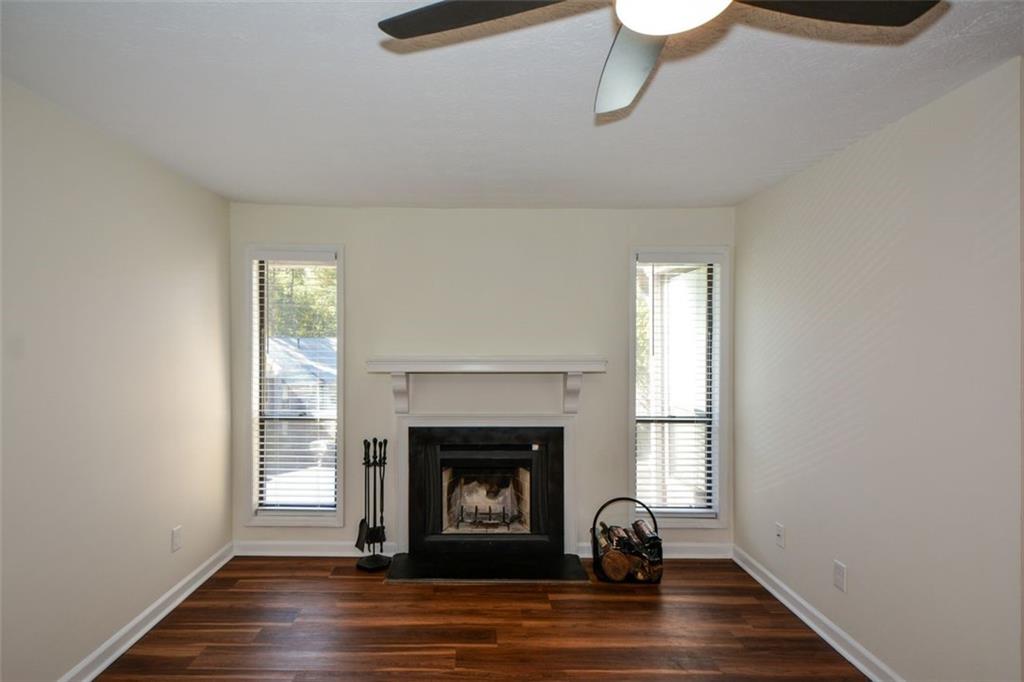 Woodridge Way - Residential