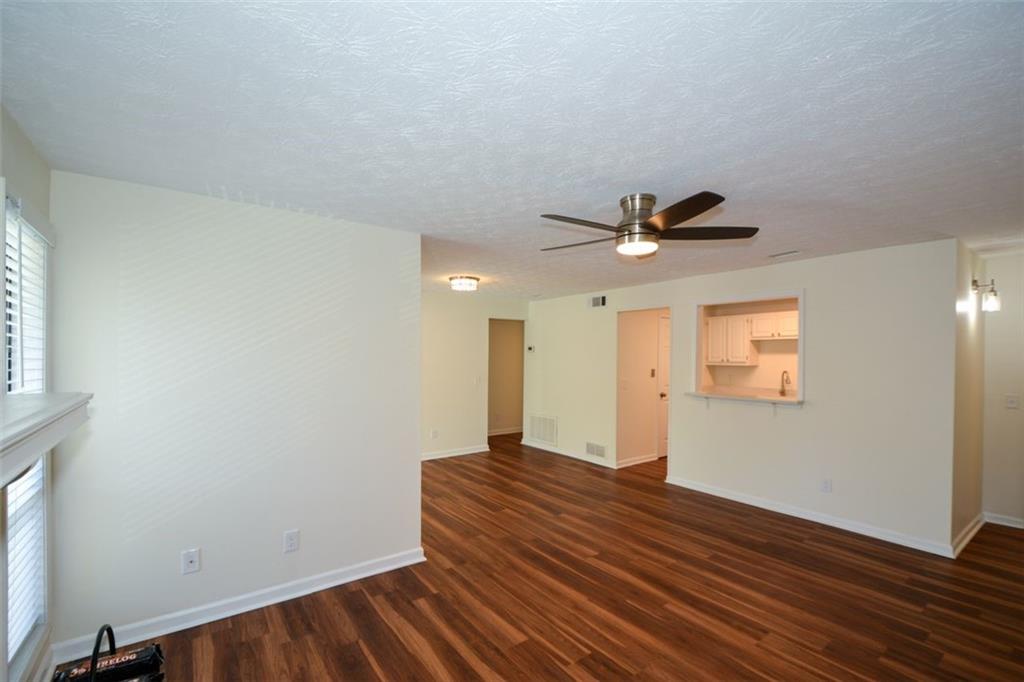 Woodridge Way - Residential