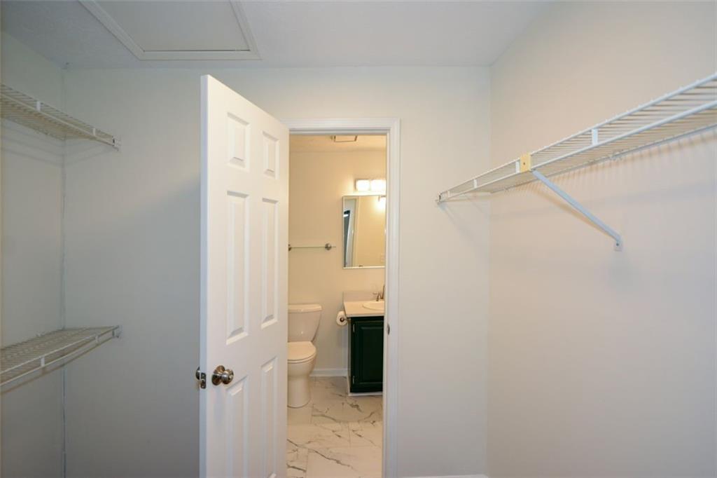 Woodridge Way - Residential