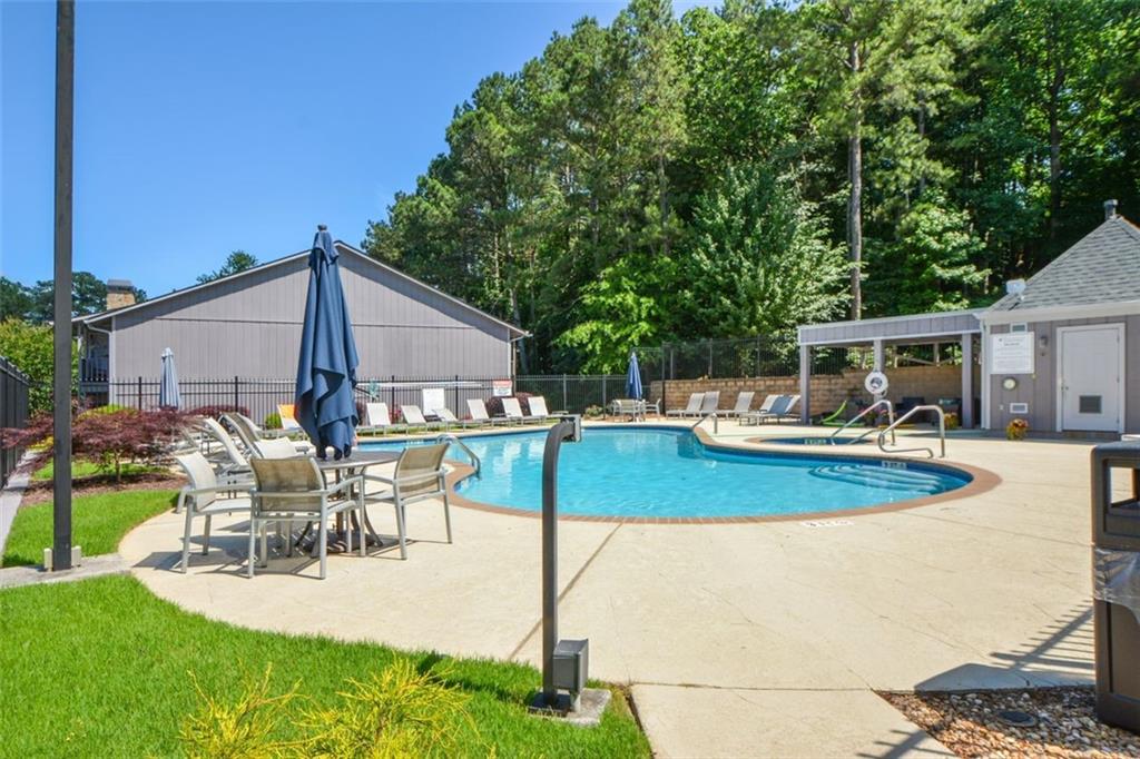 Woodridge Way - Residential