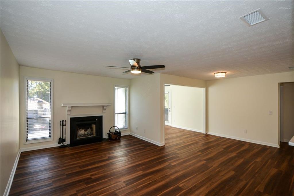 Woodridge Way - Residential