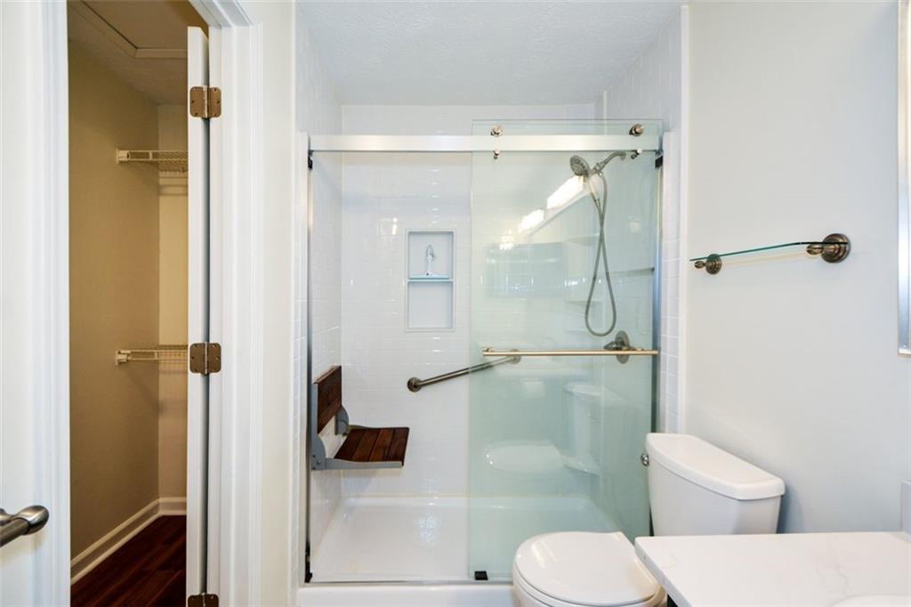 Woodridge Way - Residential