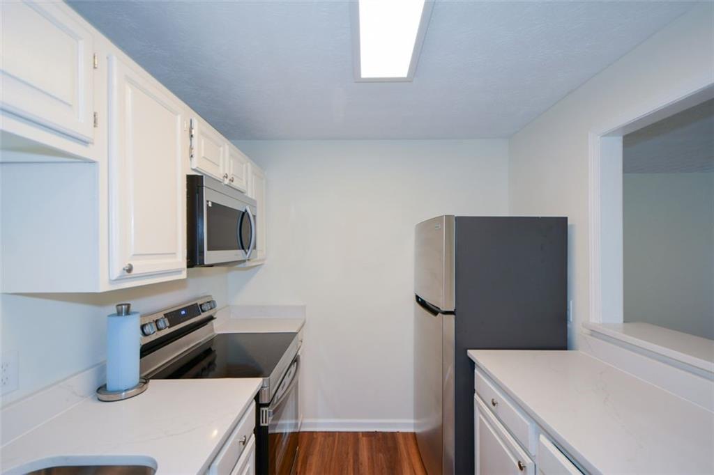 Woodridge Way - Residential