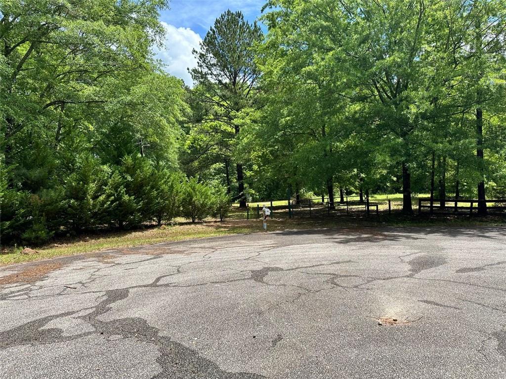 234 Vaughn Circle, Griffin, Georgia image 2