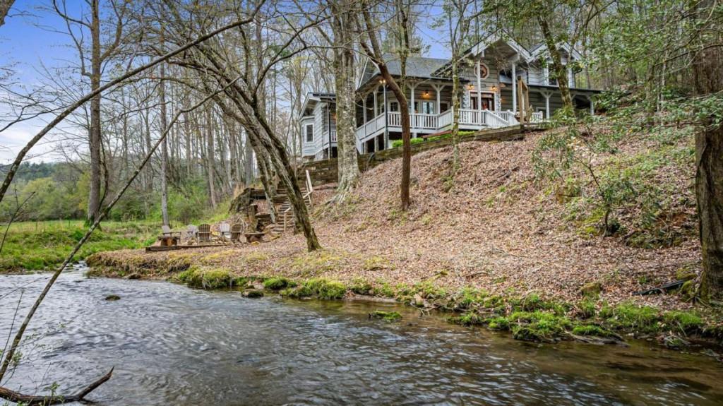 4545 Gates Chapel Road, Ellijay, Georgia image 2