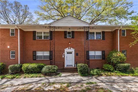 Condo For Rent - 3660 Peachtree Road #A2<br/> Atlanta, GA 30319