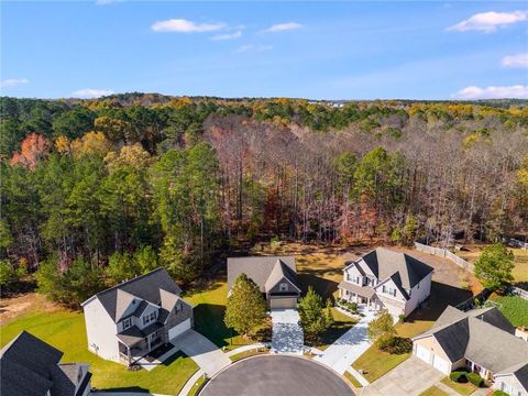 A home in Fairburn