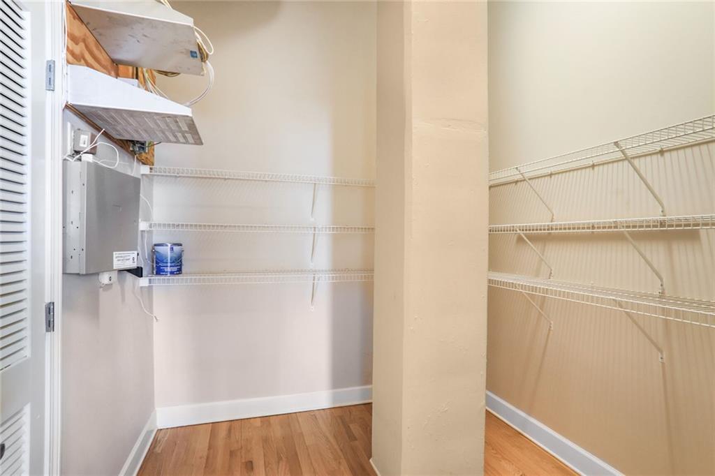 3820 Roswell Road NE 317