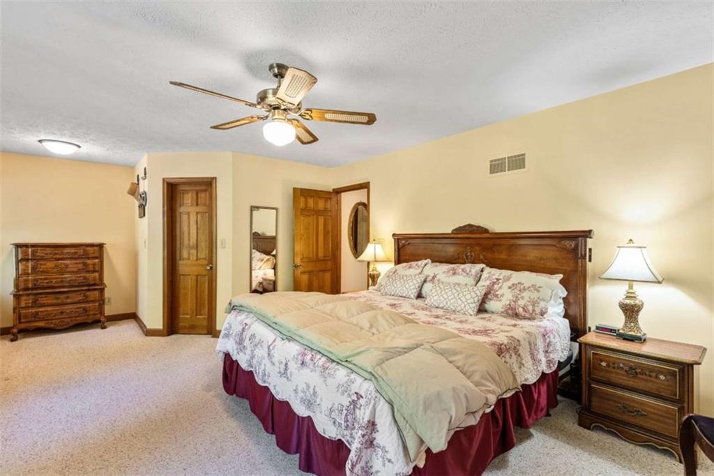 175 Flat Creek Court, Fayetteville, Georgia image 18