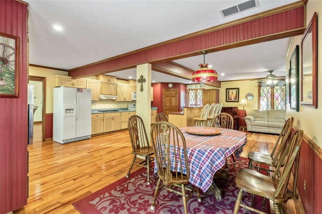 175 Flat Creek Court, Fayetteville, Georgia image 9