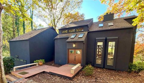 Photo of 175 River Court Parkway, Atlanta, GA 30328 (MLS # 7768863)