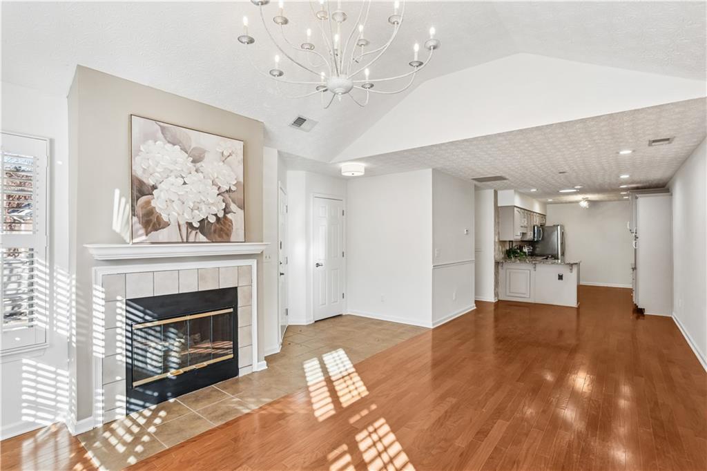 3712 Vineyards Lake Circle NW U2