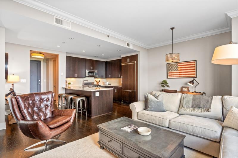 Ritz Carlton Residences - Residential