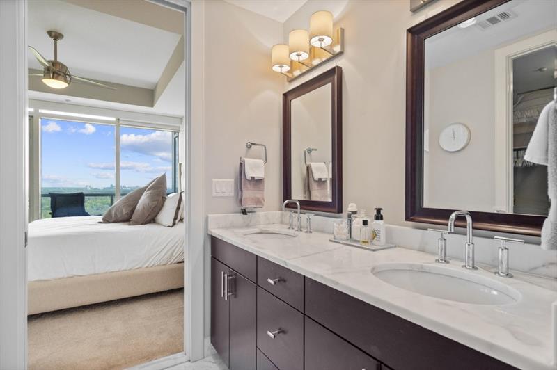 Ritz Carlton Residences - Residential