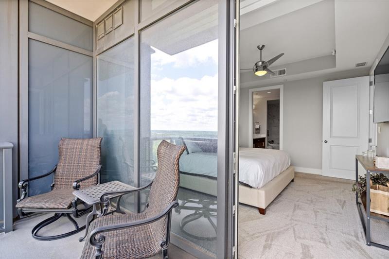 Ritz Carlton Residences - Residential