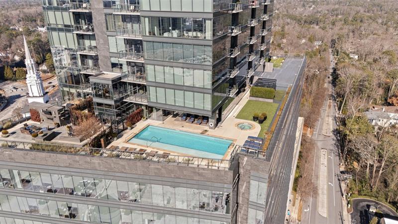 Ritz Carlton Residences - Residential