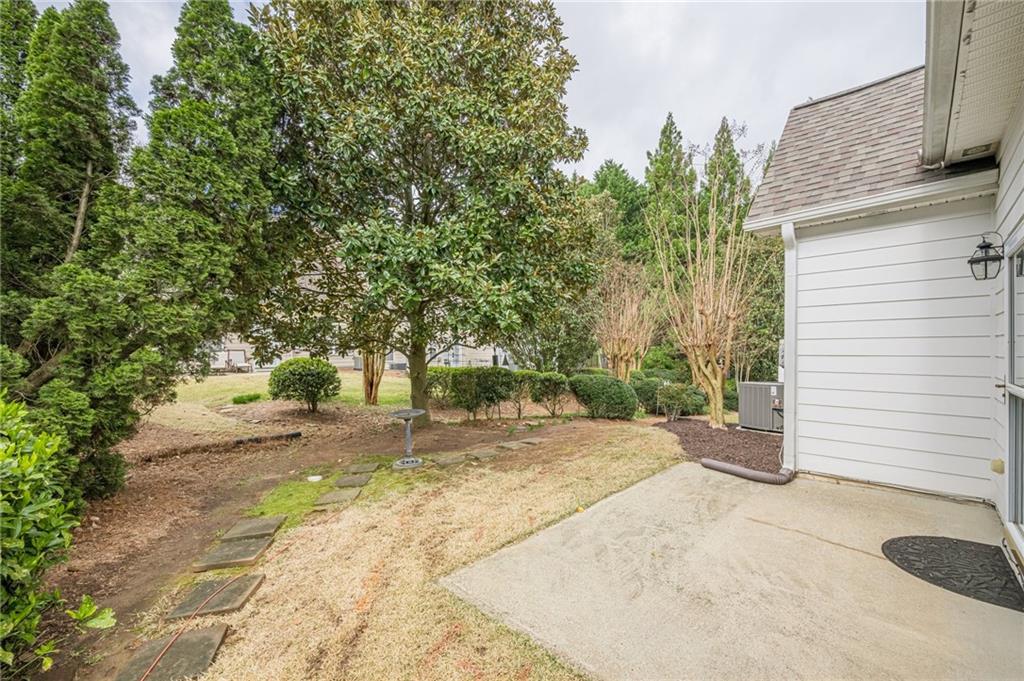 1052 Pike Forest Court, Lawrenceville, Georgia image 7