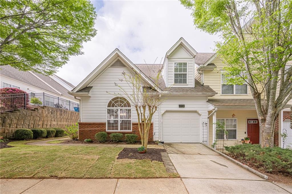 1052 Pike Forest Court, Lawrenceville, Georgia image 4