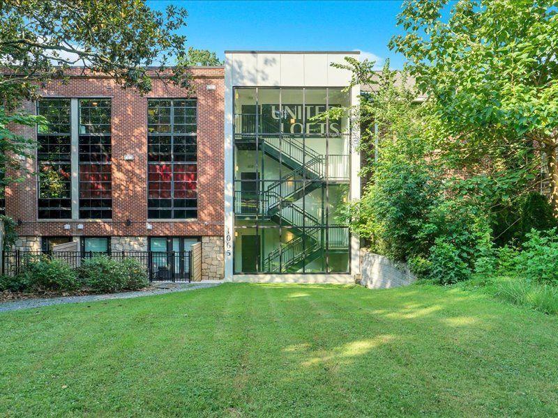1065 United Avenue SE 303