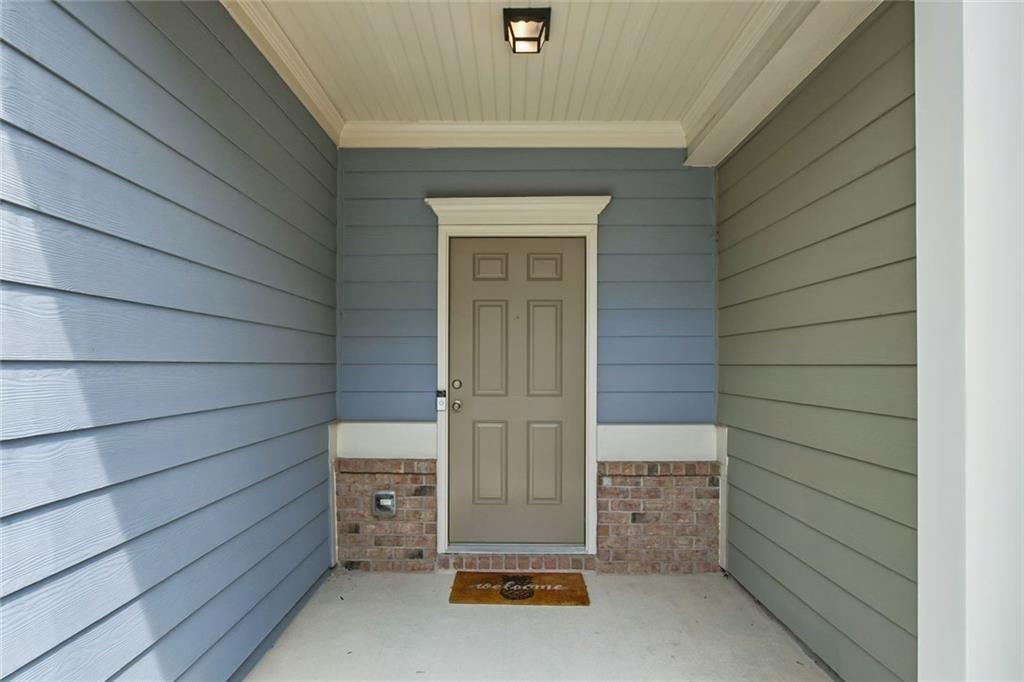 521 Crescent Woode Way