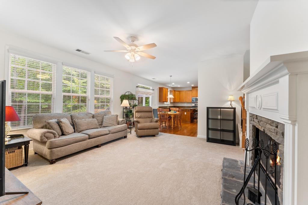 1609 Sahale Falls Drive, Braselton, Georgia image 17