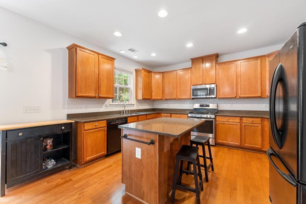 1609 Sahale Falls Drive, Braselton, Georgia image 2