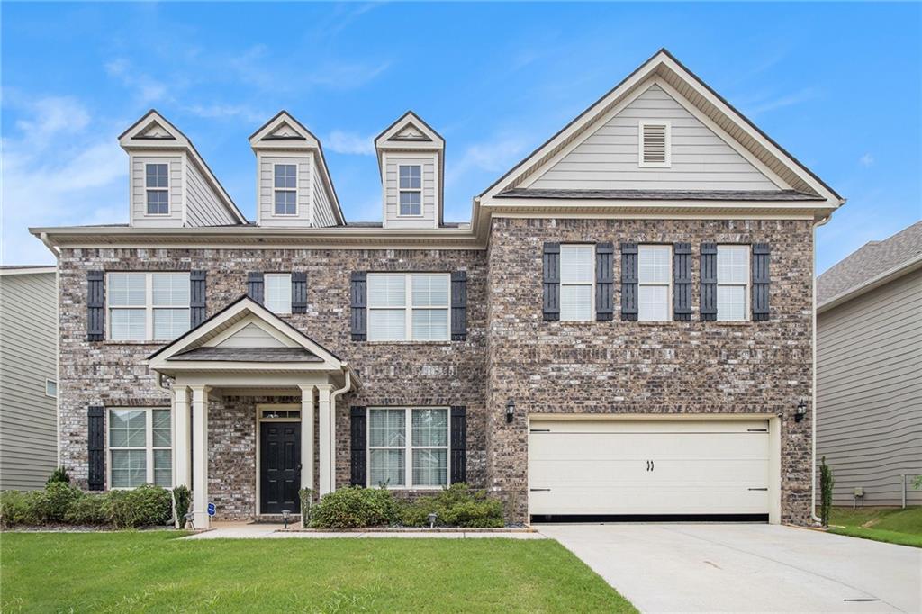 Elegant Lakefront Living with Golf Course Scenery!
Step into your ideal residence in the coveted Brookhaven at Durham Lakes neighborhood! This immaculate 5-bedroom, 4-bathroom home with refined living space, thoughtfully crafted for contemporary living and entertaining. Constructed in 2019, this front faced brick home has been lightly occupied. At the heart of the home lies a chef’s kitchen adorned with crisp white cabinetry, double ovens, a generous center island, and an open-concept design that connects effortlessly to the spacious great room—ideal for social gatherings or cozy family evenings. Unwind in the expansive owner’s suite, set apart by a split floor plan for enhanced privacy. The luxurious ensuite bath delivers a spa-like atmosphere, complemented by a large walk-in closet with abundant storage. Private fenced backyard is enhanced with covered deck.