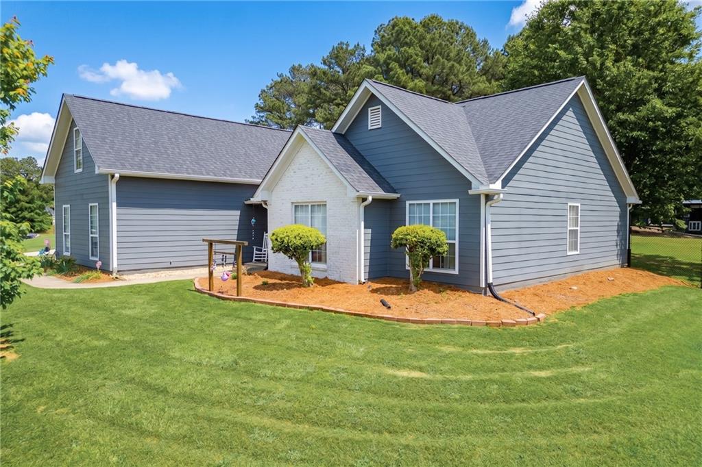 1413 Armende Circle