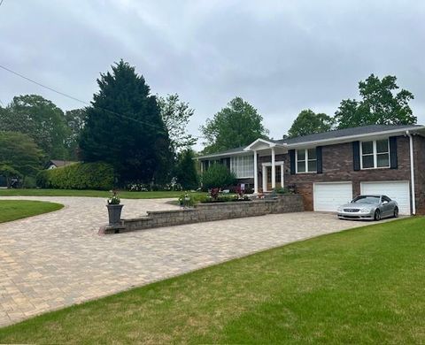 3962 Chicamauga Drive NE Kennesaw GA 30144
