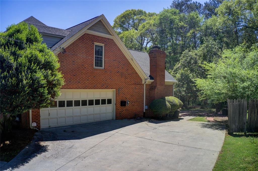 5162 Charlemagne Way, Lilburn, Georgia image 4