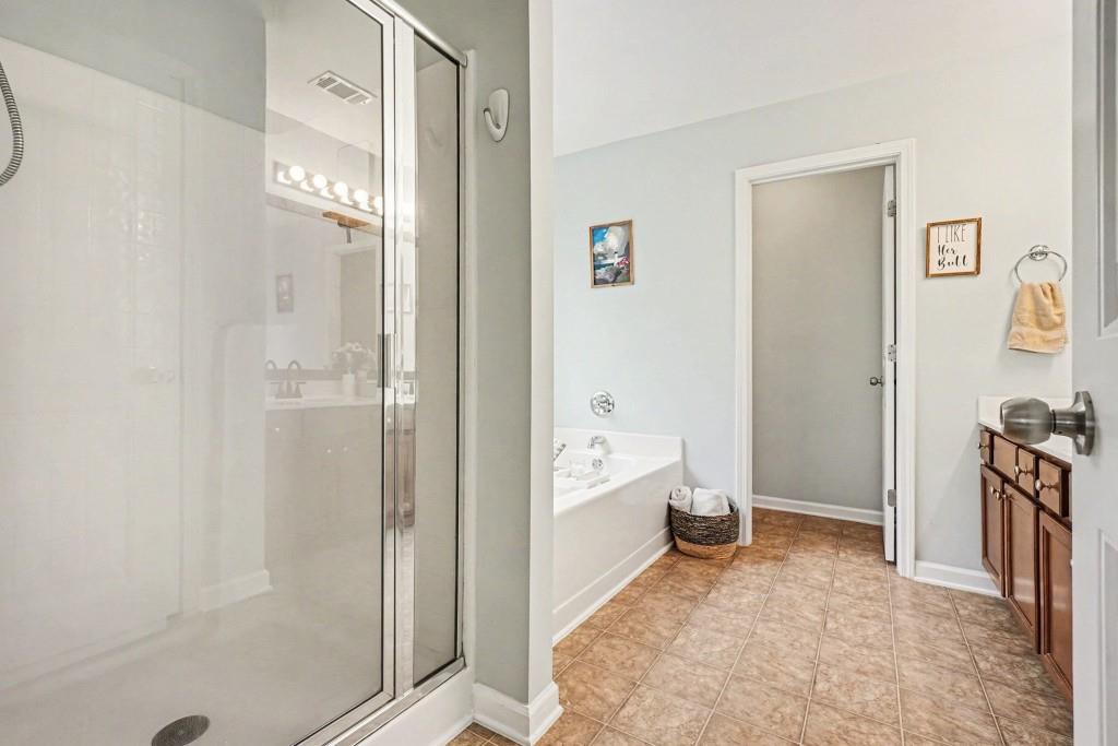 5220 Centennial Hill Drive NW