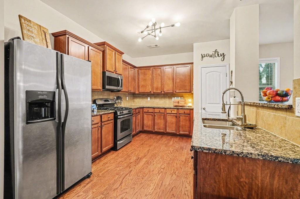 5220 Centennial Hill Drive NW