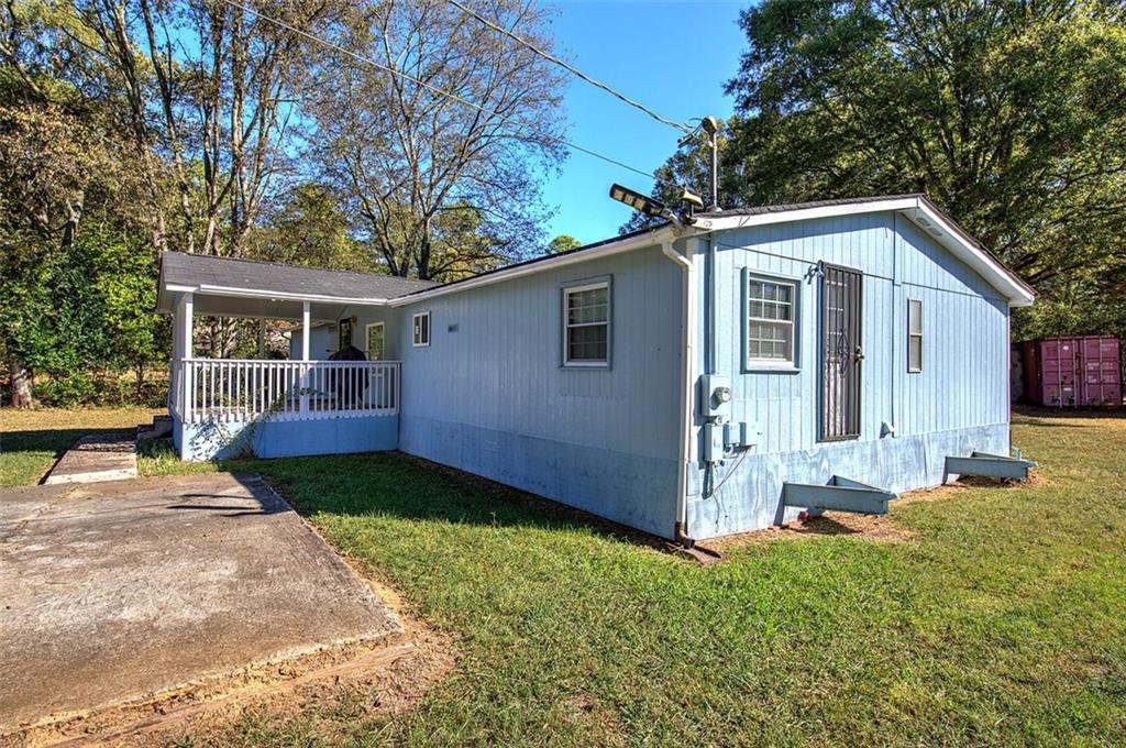 30 AKIN Drive NW