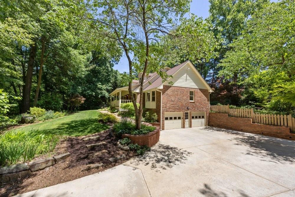 2600 Mack Dobbs Road NW