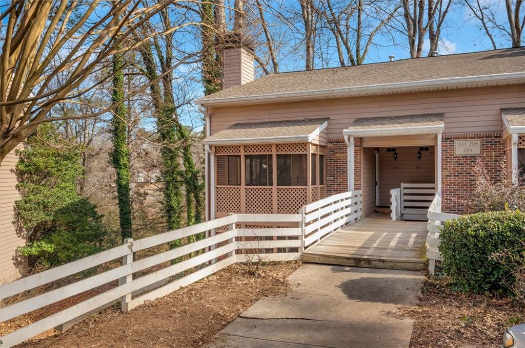 293 Quail Run, Roswell, Georgia image 1