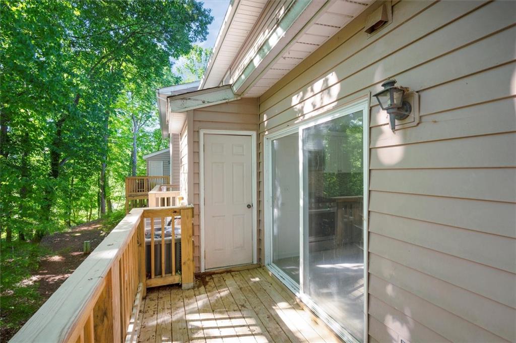 293 Quail Run, Roswell, Georgia image 32