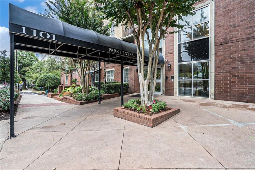 Stylish 1-bedroom condo in the heart of Midtown Atlanta! Located in the sought-
after Park Central building, Unit 616 offers 764 sq ft of modern living with fresh paint, and all major appliances included. Enjoy an oversized bedroom with a spacious bath, a cook's kitchen that opens to the living room, and a private balcony with serene views