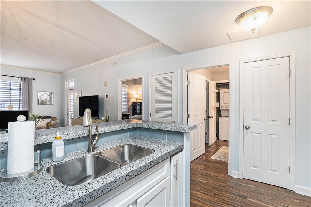 Park Central - Residential