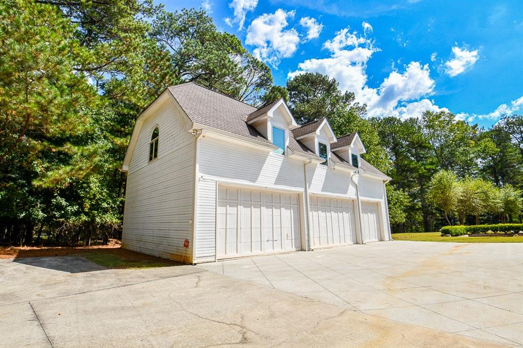 15425 Thorntree Run