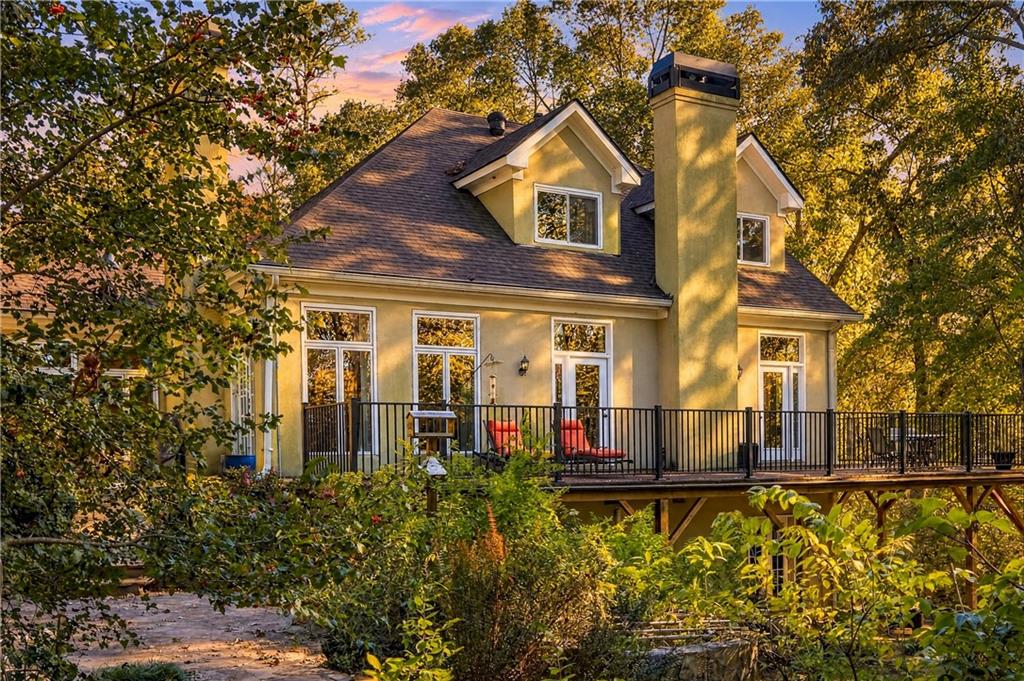 3601 Lakeview Drive