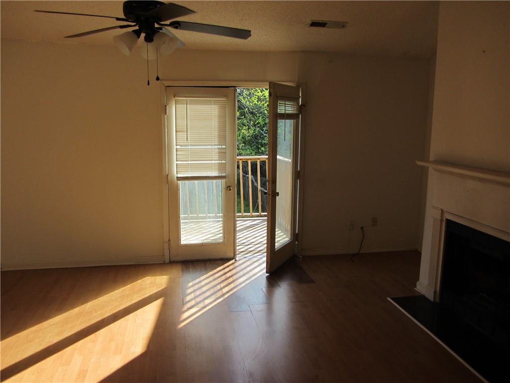 390 Lakeridge Court, Riverdale, Georgia image 10